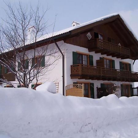 Komfortable Ferienwohnung In Bayersoien Екстериор снимка